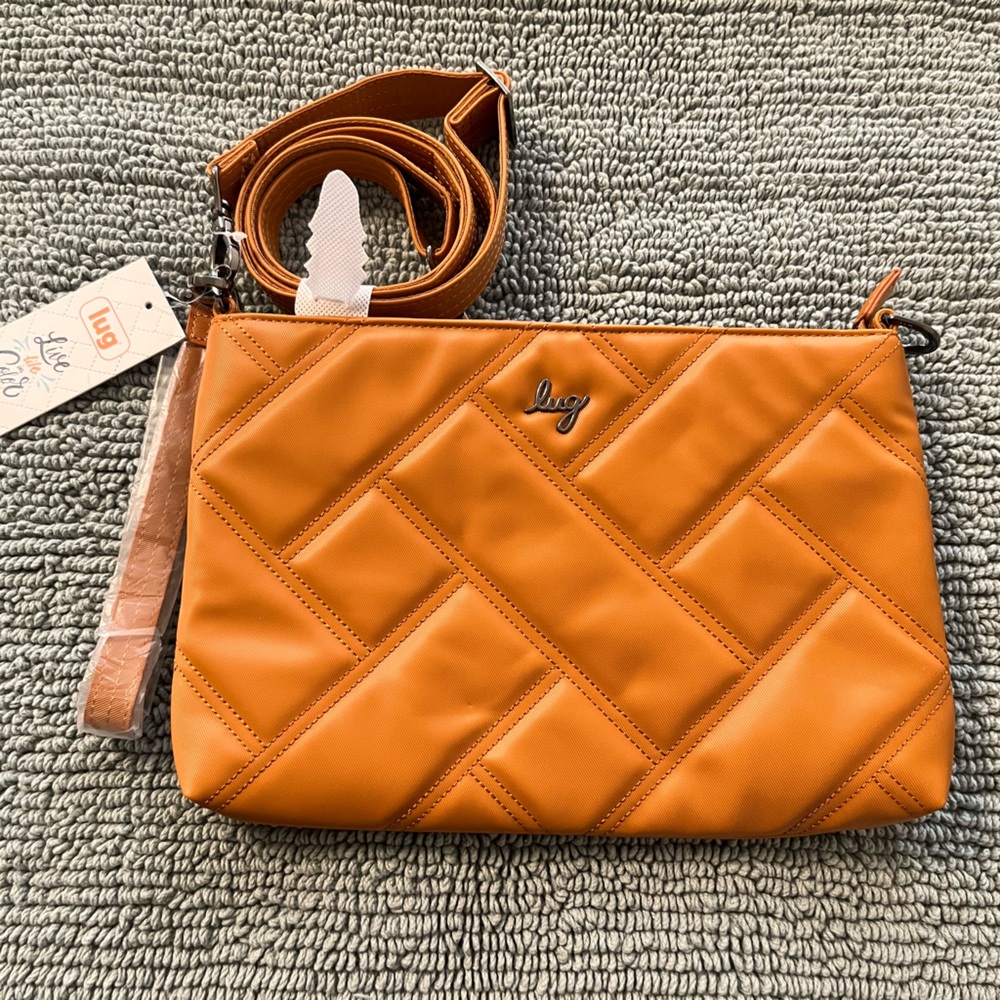 Lug Waltz Crossbody Bag Satin Luxe - NWT
Color: Cappuccino